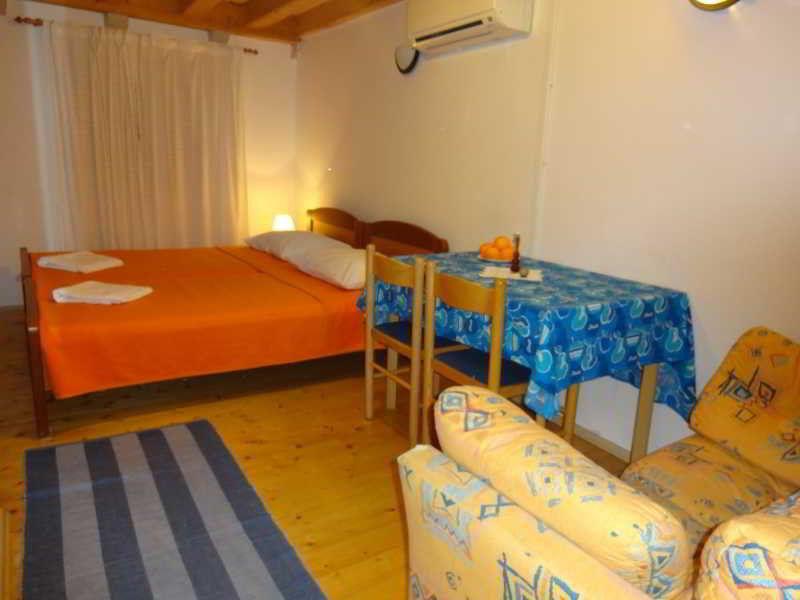 Ruzmarin Hotel 2*